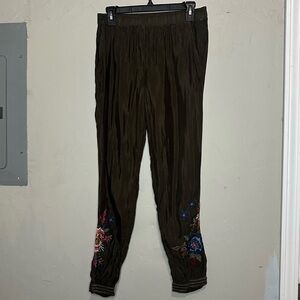 Johnny Was Workshop Embroidered Dark Green Pants with Floral Design Size XS